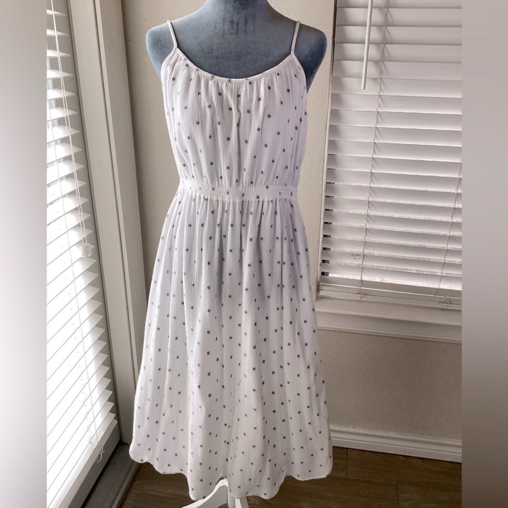 LOFT Polka Dot Summer Dress
Size M